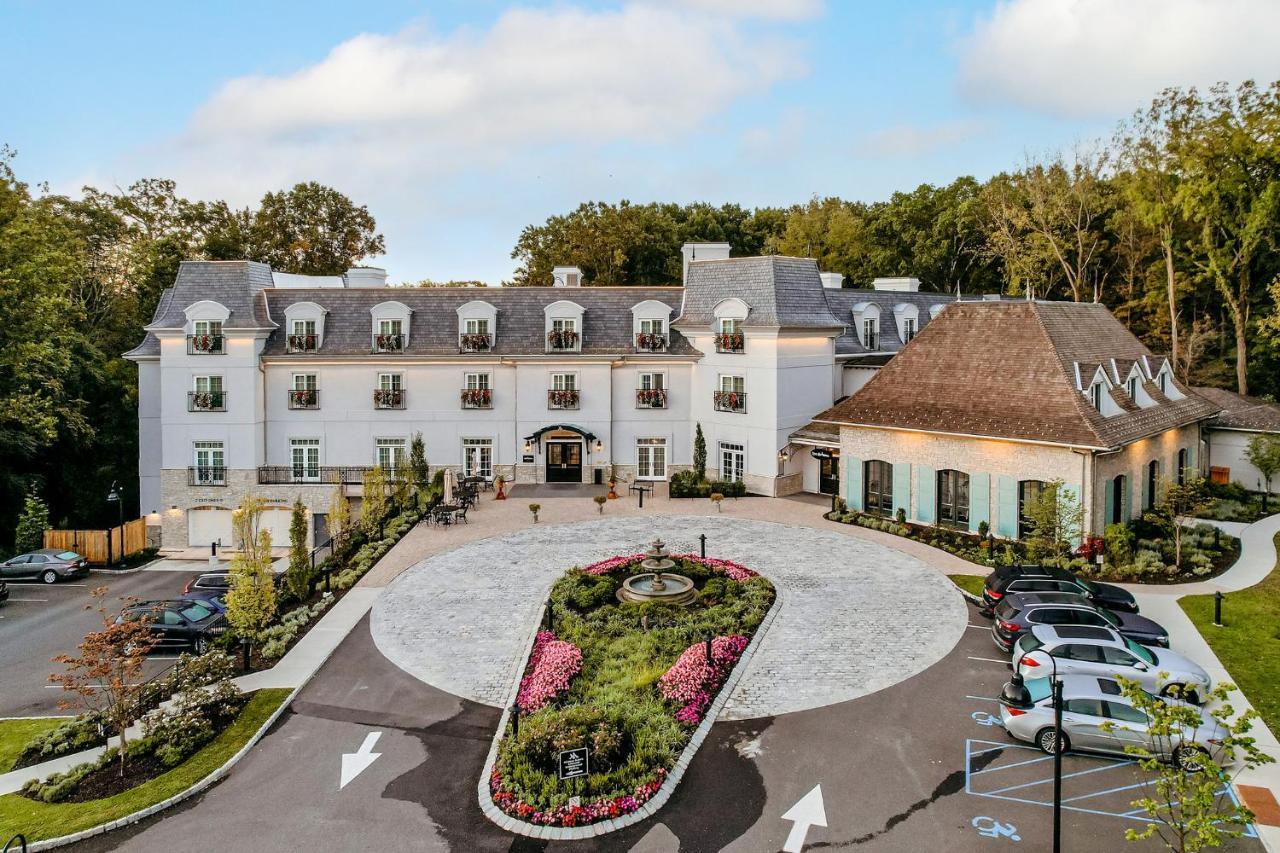 Hotel Mirbeau & Spa, 3*
